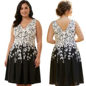 RALPH LAUREN Cotton Floral Print Fit & Flare Day Dress - Size 16W